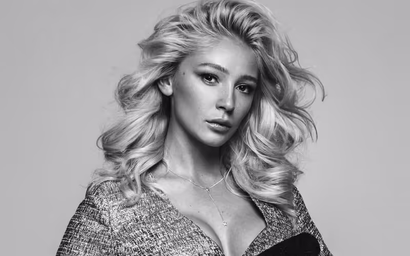 Настя Ивлеева